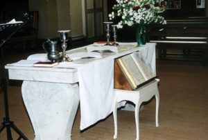 Table de communion du Temple de Saint-Jean-du-Gard (30)