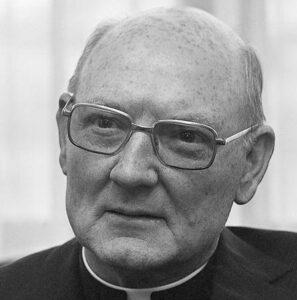 Cardinal Edward Idris Cassidy (1924) (2)