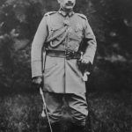 Wilhelm_II_on_the_field